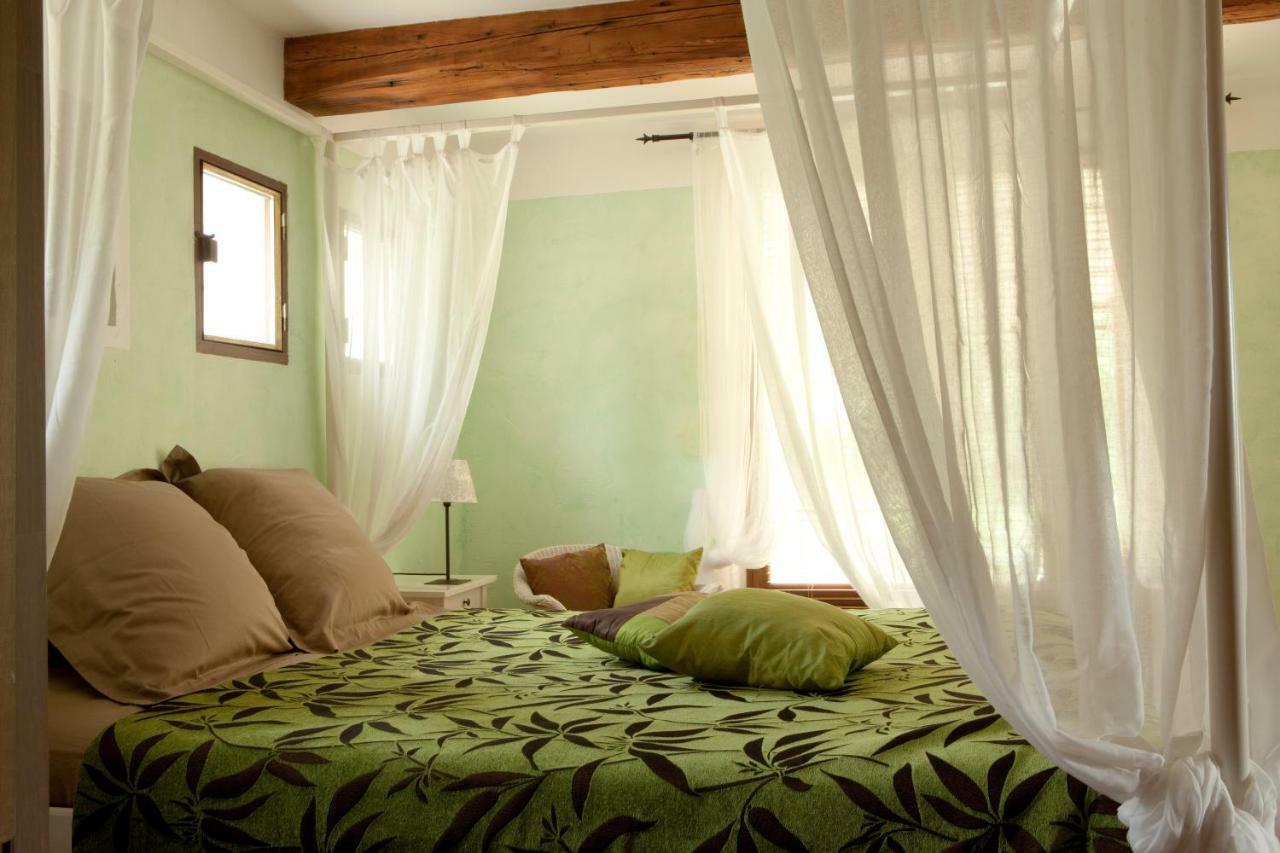 Mas La Jaina Bed and Breakfast Bargemon Buitenkant foto